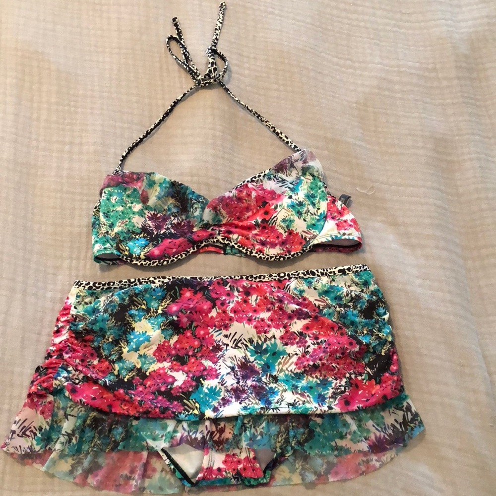 Kennth Cole Brand New Bathing Suit